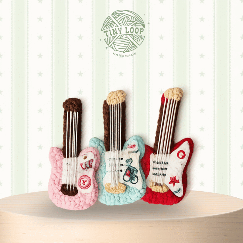 móc khoá len guitar điện